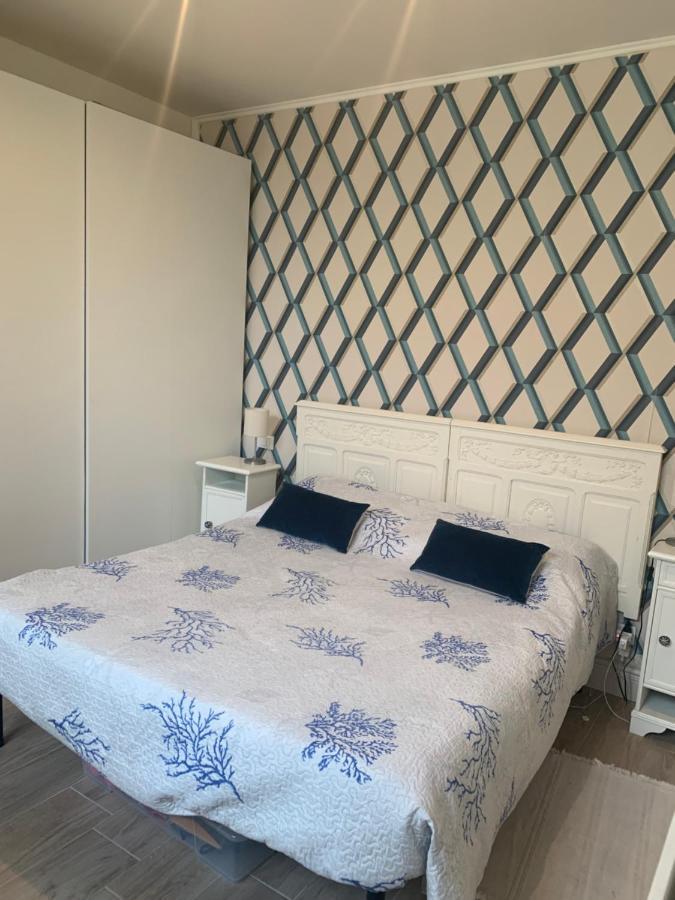 Perla Blu Lägenhet Viareggio Exteriör bild