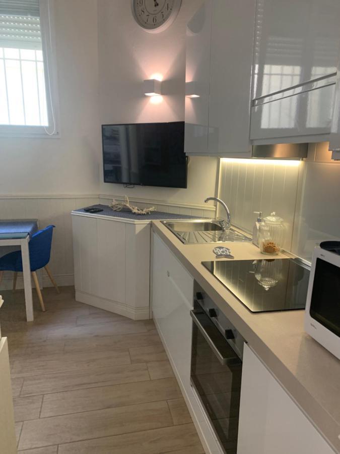 Perla Blu Lägenhet Viareggio Exteriör bild